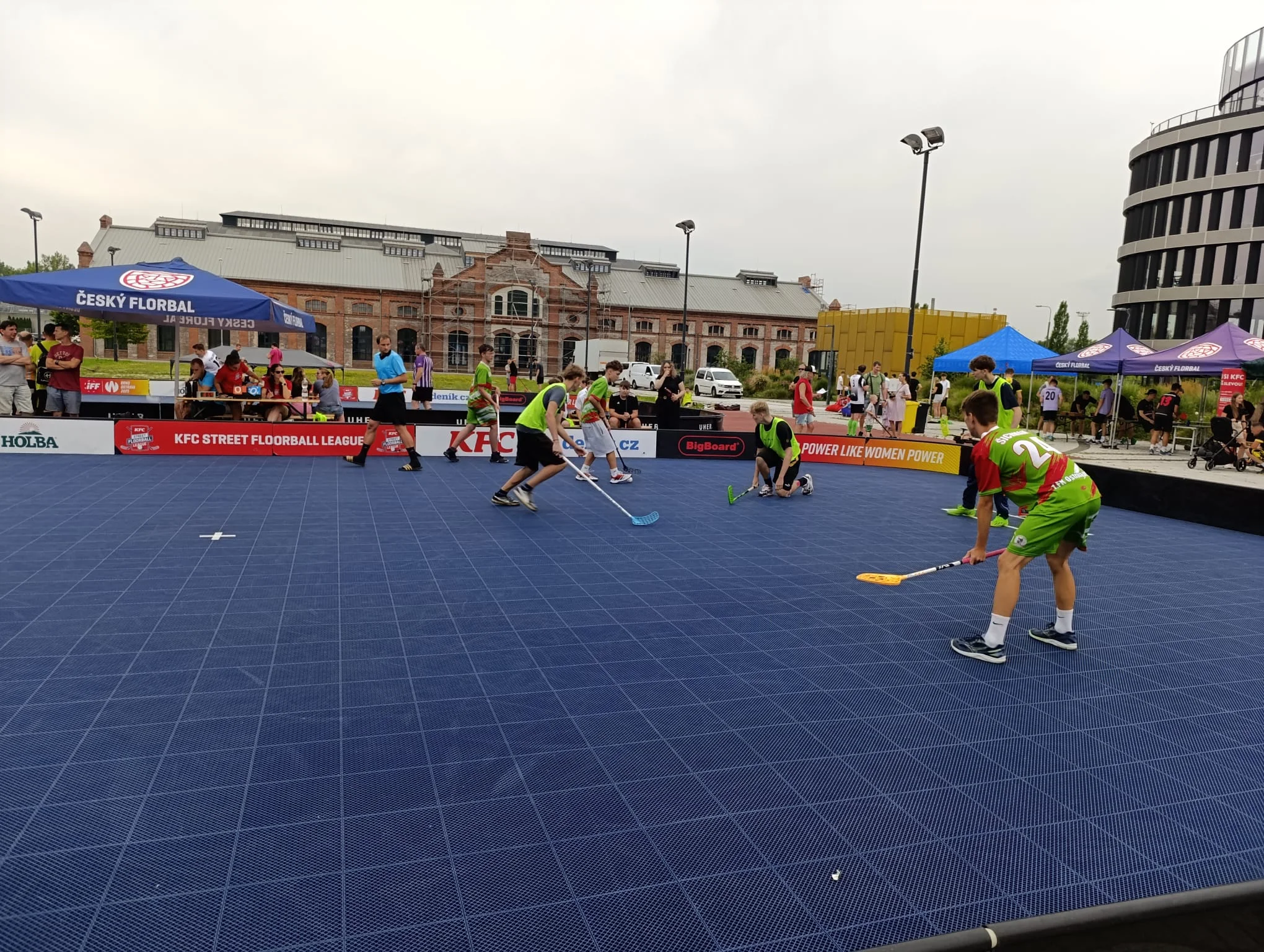 KFC Street Floorball League