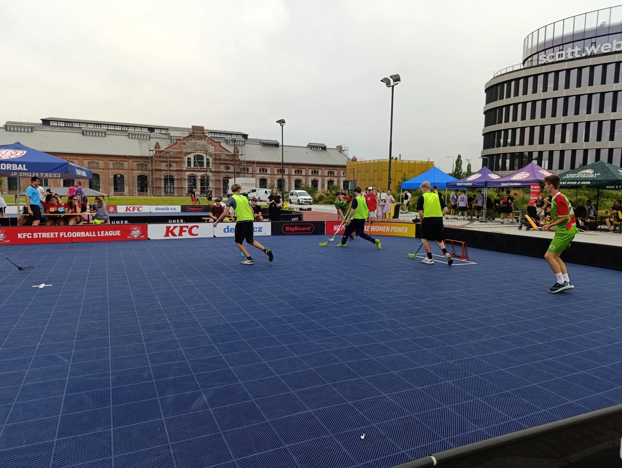 KFC Street Floorball League