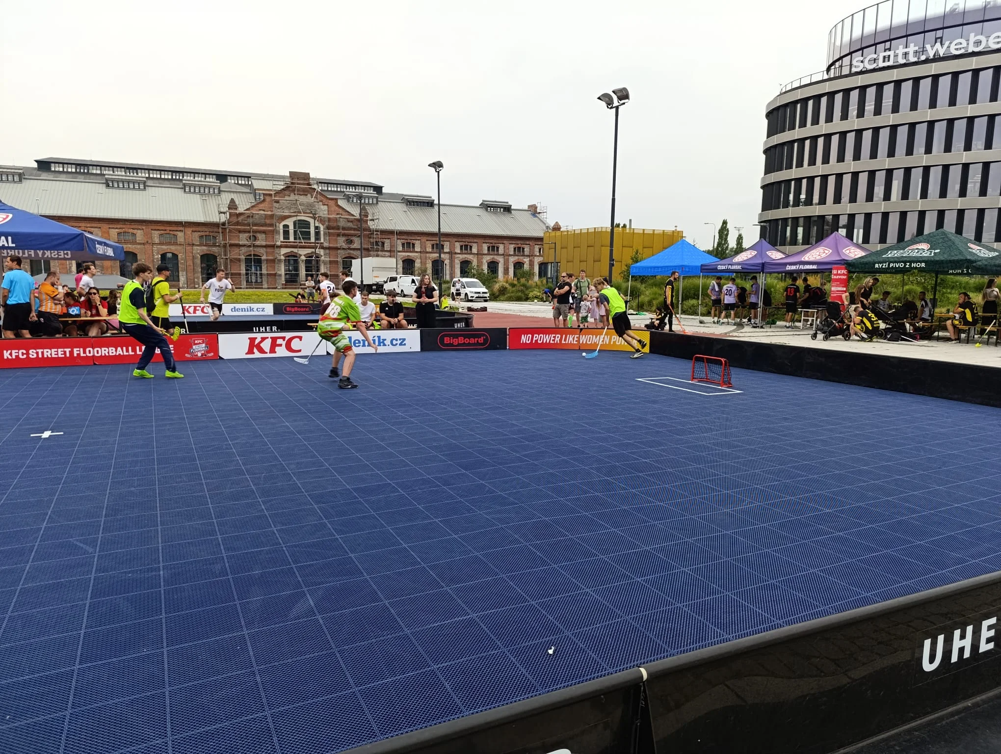 KFC Street Floorball League