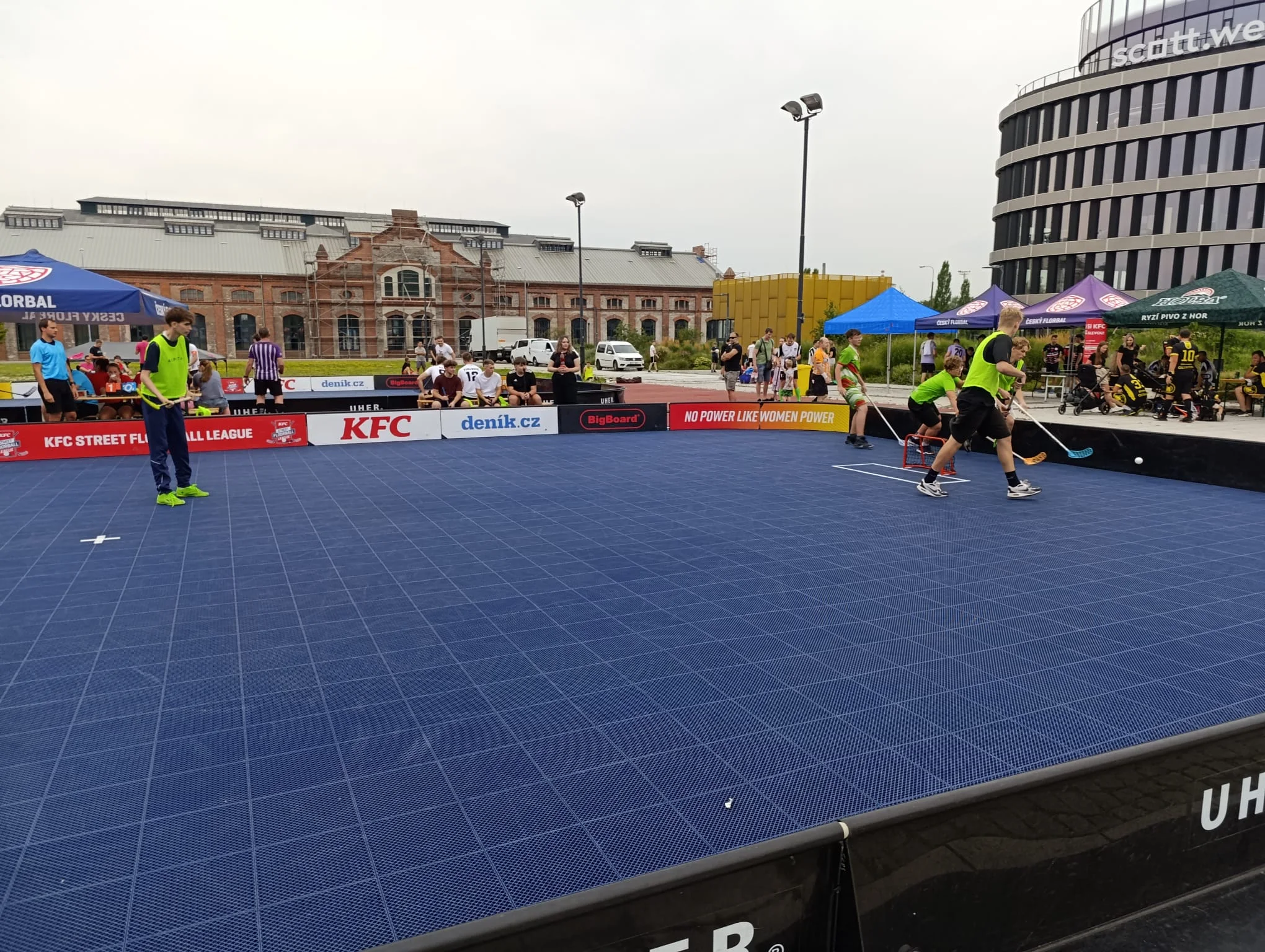 KFC Street Floorball League